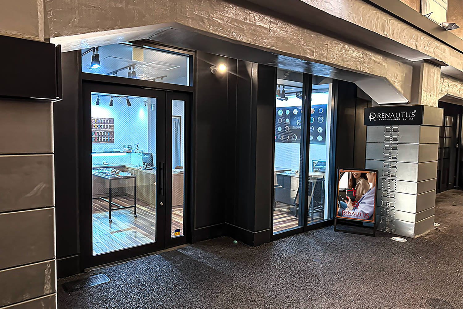 カスタムオーダー腕時計ルノータス　誕生日プレゼントにお勧めなプレミアムギフトウォッチ